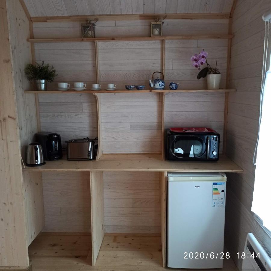 Une Tiny House A Decouvrir Au Coeur De La Cite ! Contrexeville Exterior photo