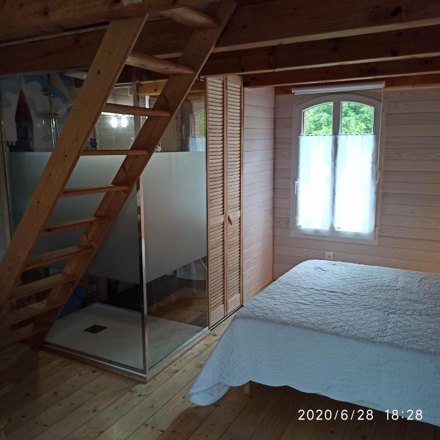 Une Tiny House A Decouvrir Au Coeur De La Cite ! Contrexeville Exterior photo
